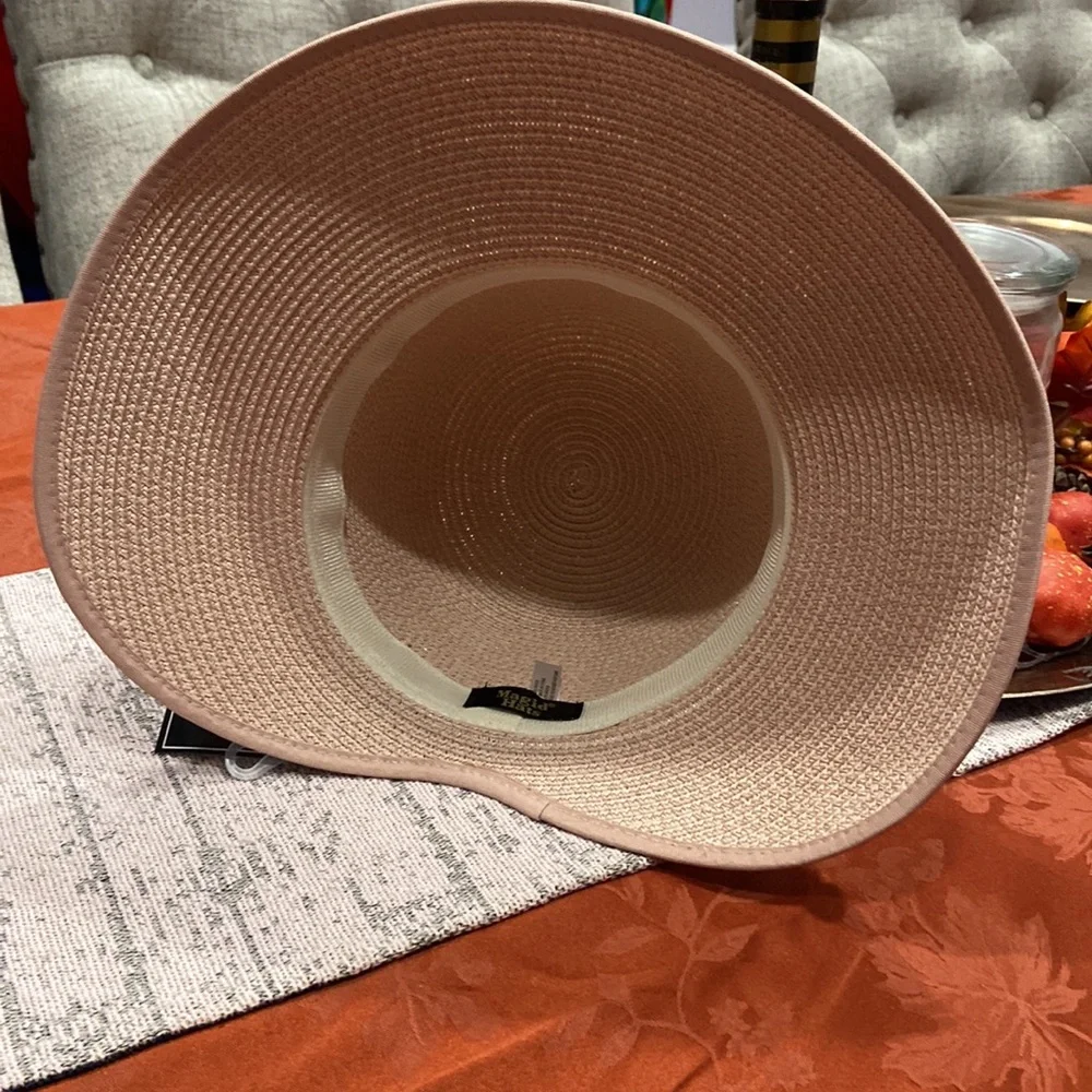 Boho hat - Picture 2 of 2